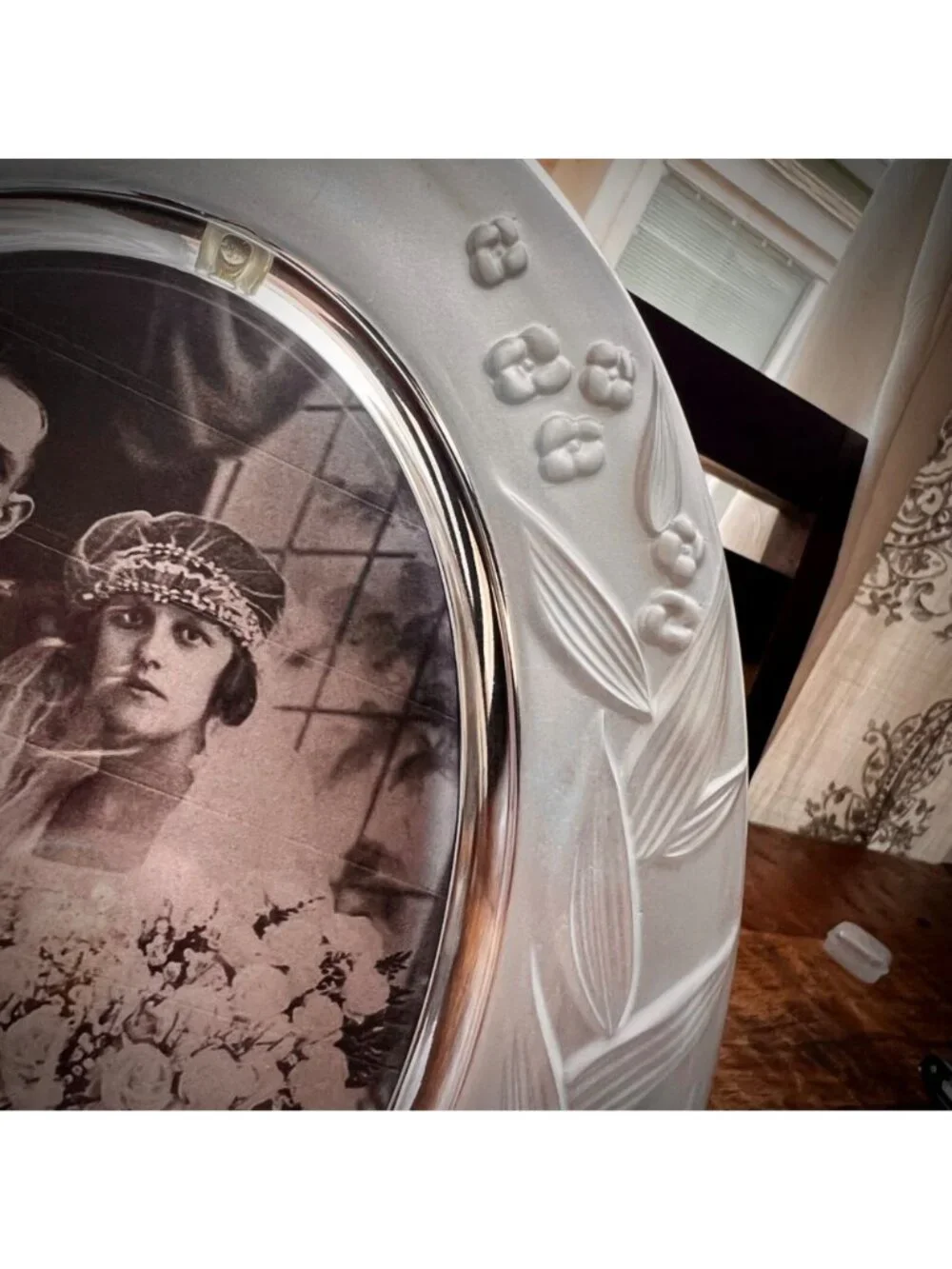 Vintage Bird of Paradise Mikasa Crystal Oval Photo Frame